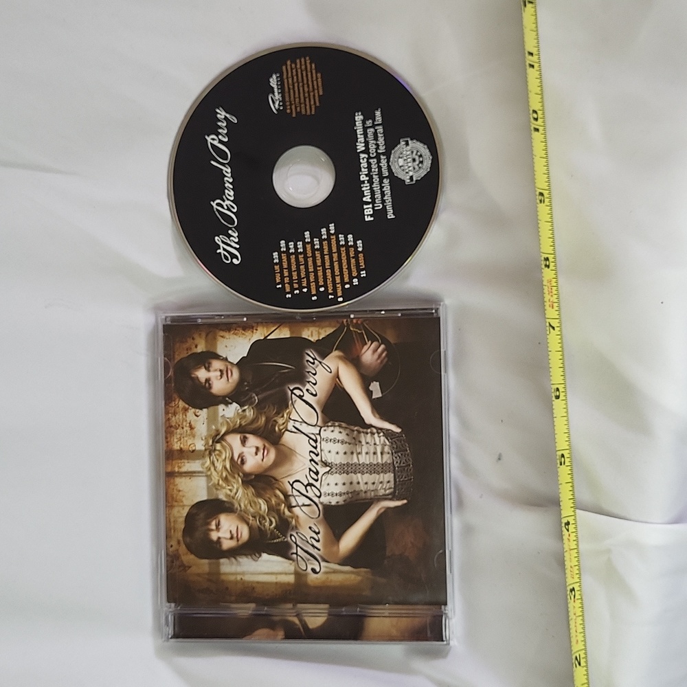 The band perry CD 2010 good condition